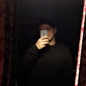 Meet your Posher, Misael